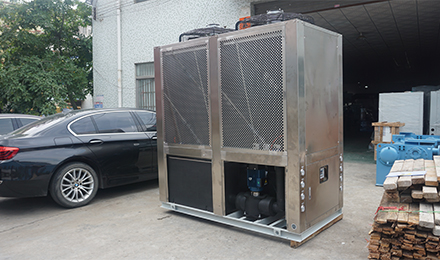 冷水机压缩机出现结冰现象该如何进行解决?